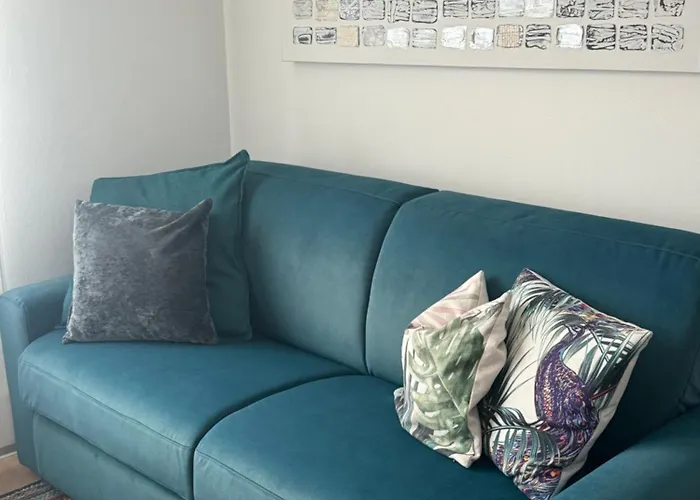 M-loft Merangardenvilla Мерано