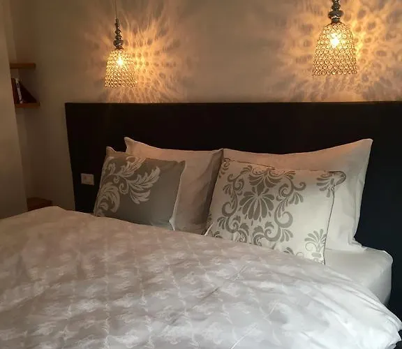 Апартаменты M-loft Merangardenvilla Мерано