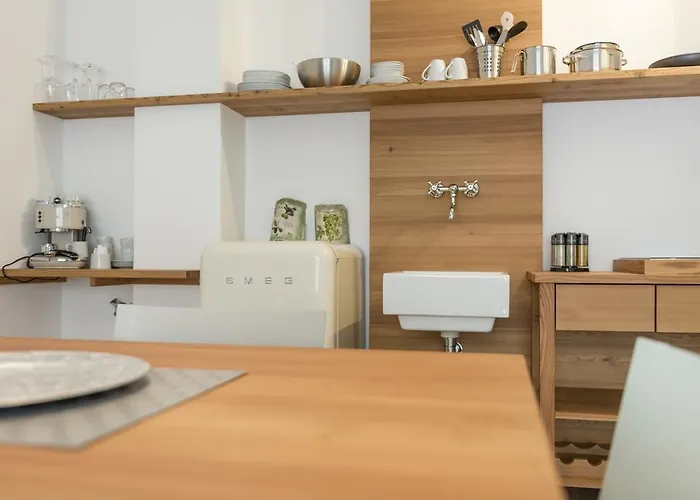 Апартаменты M-loft Merangardenvilla